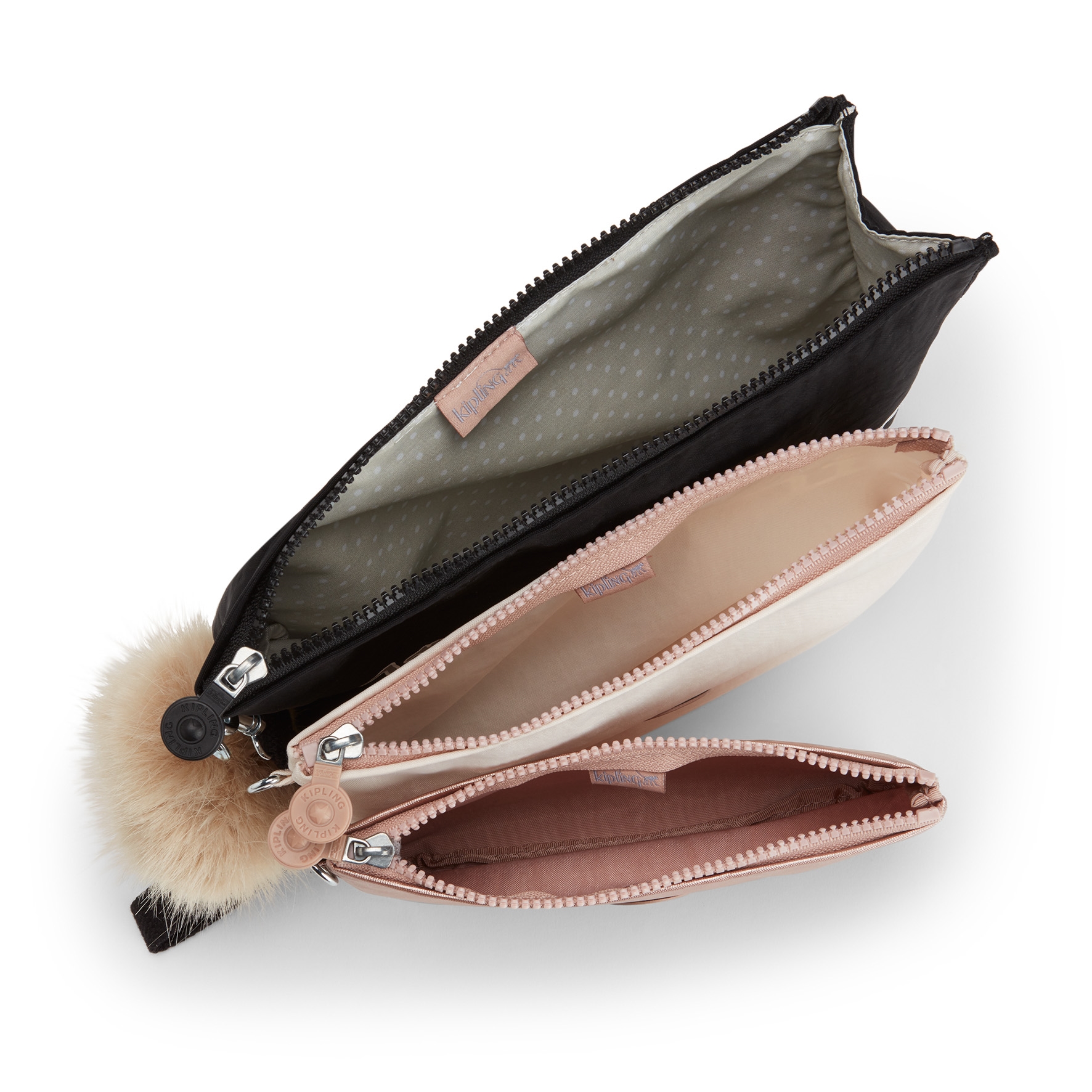 resm Iaka L Wristlet