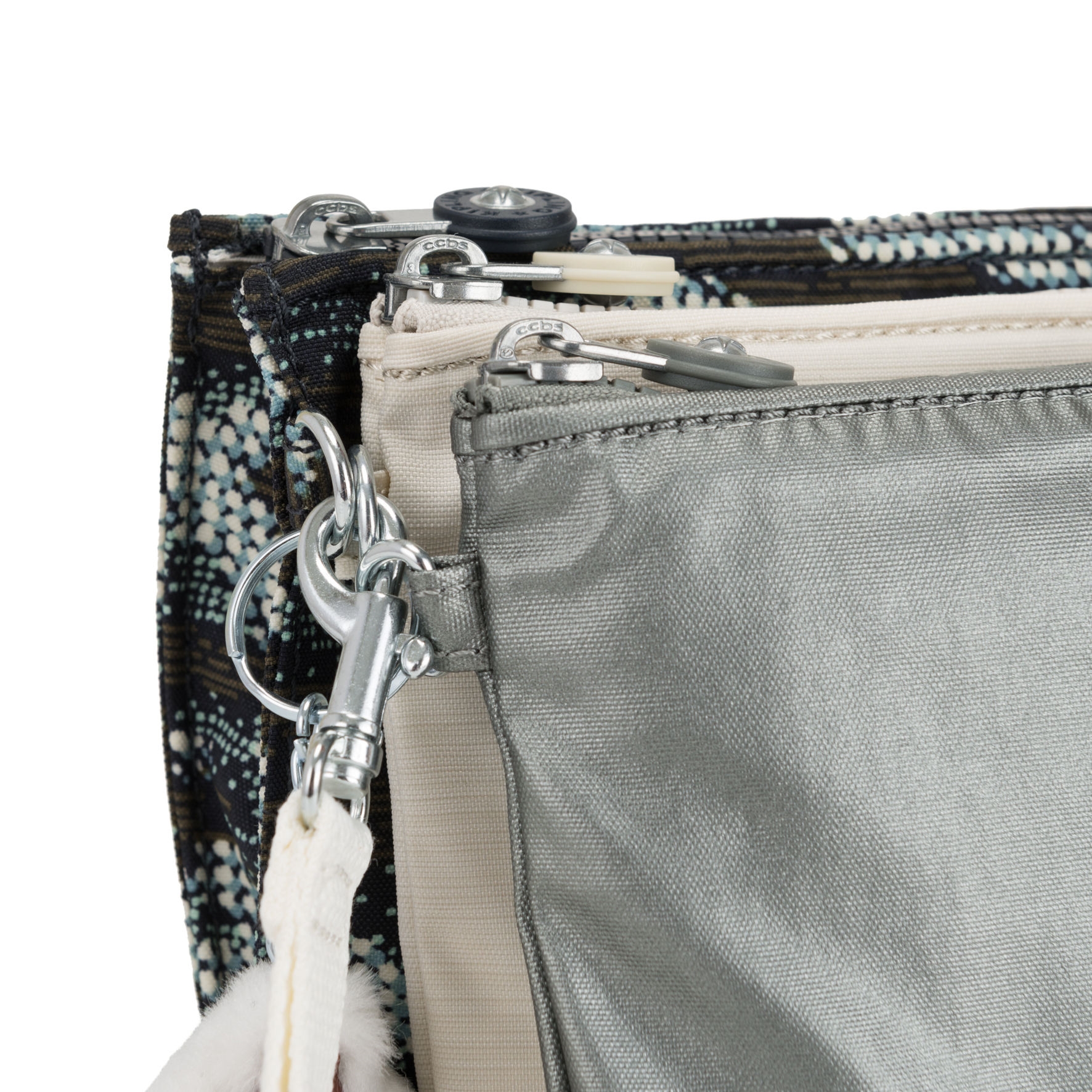 resm Iaka L Wristlet