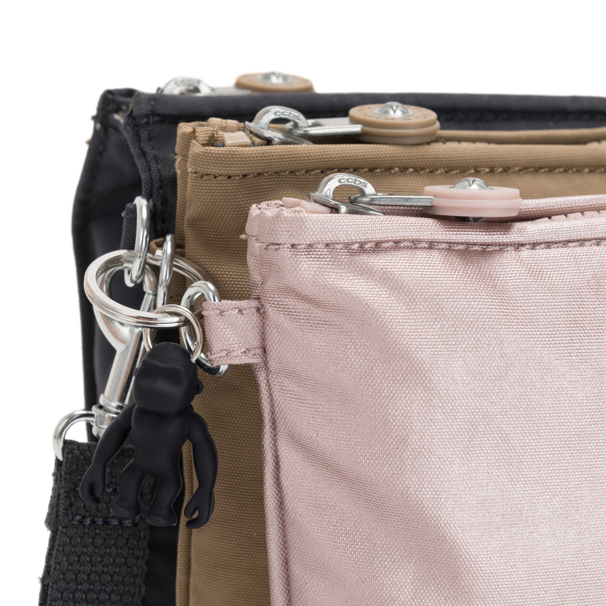 resm Iaka L Wristlet